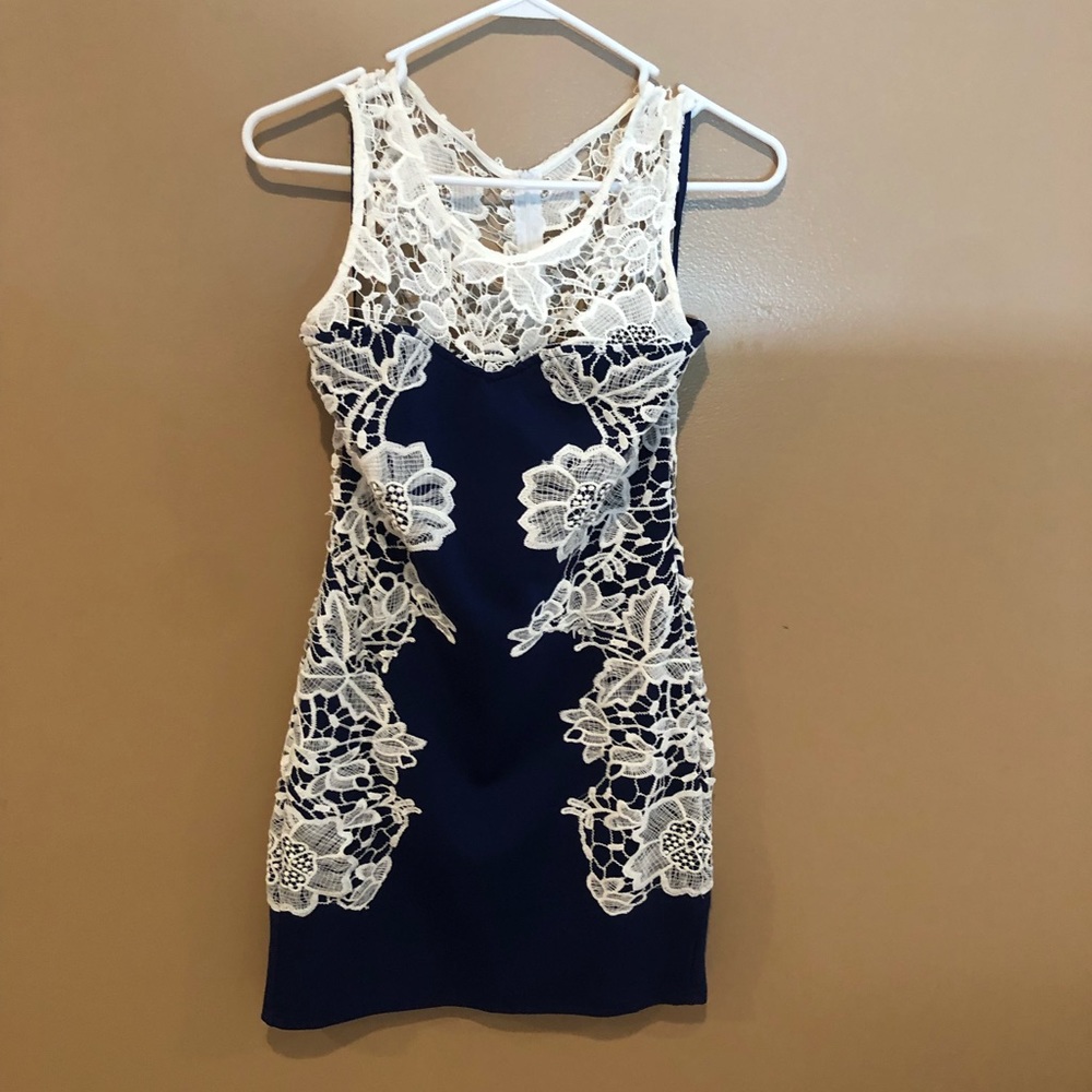 Venus blue and white lace dress
